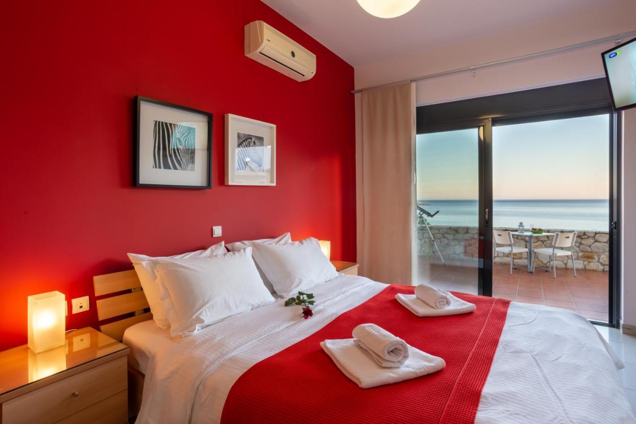 Caravella Luxury Apartments Paleochora Buitenkant foto