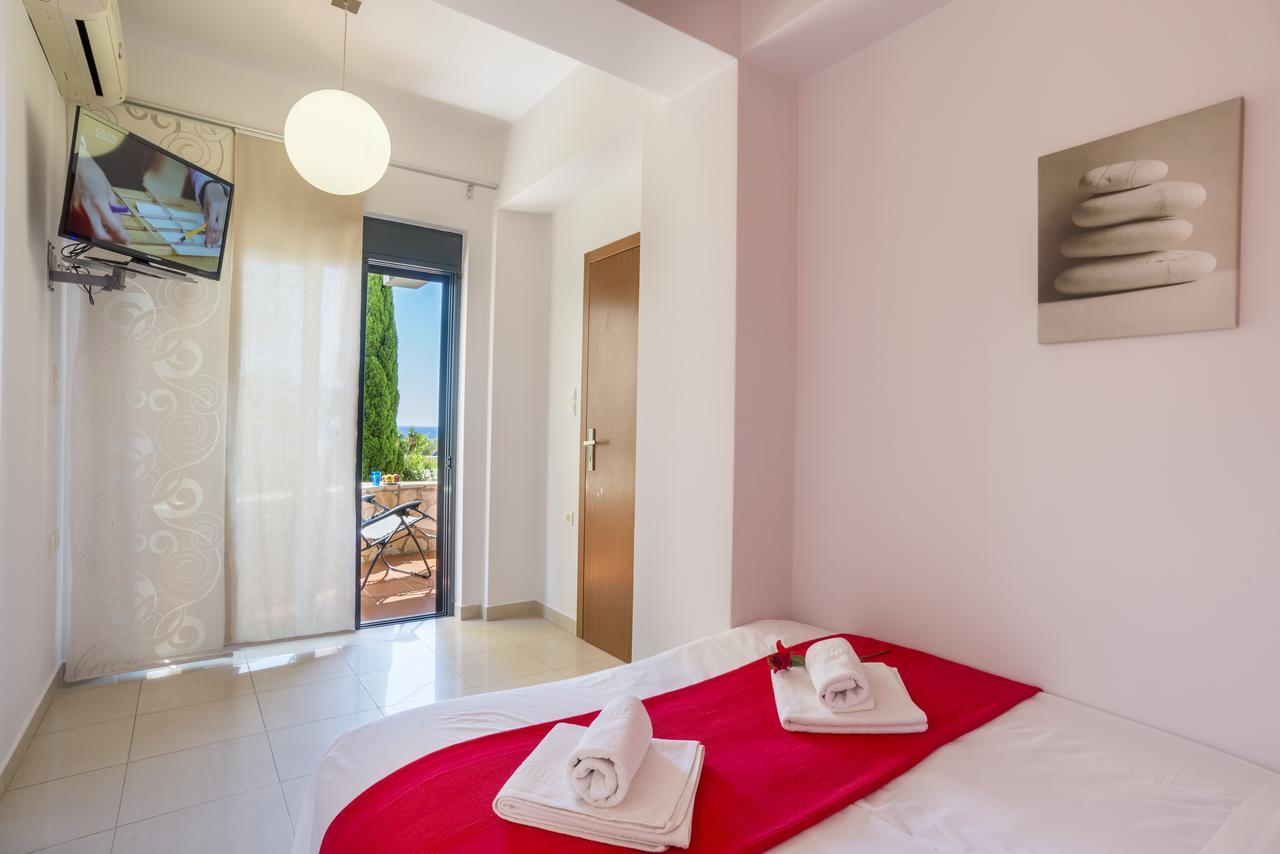 Caravella Luxury Apartments Paleochora Buitenkant foto